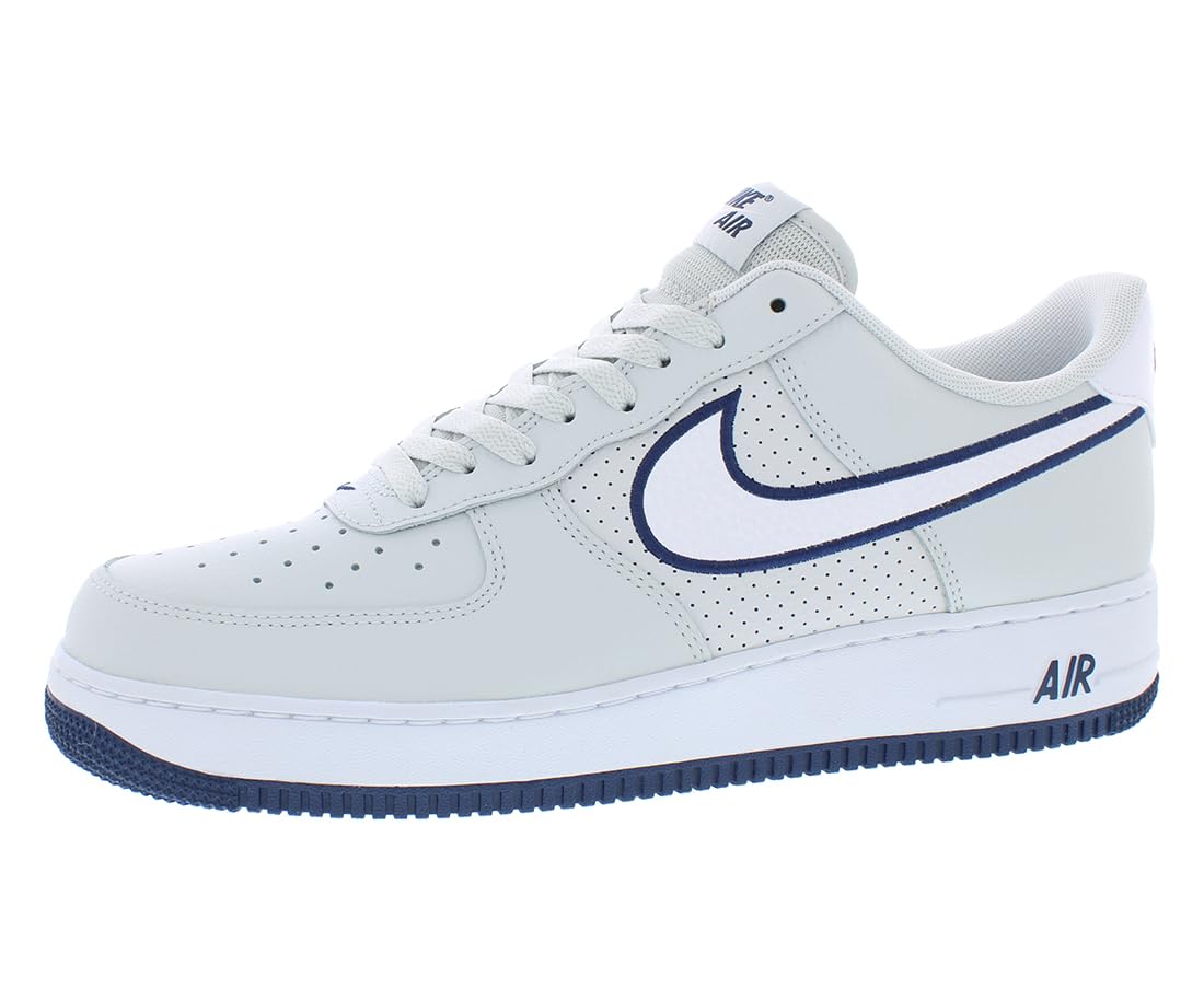 Nike Men's Air Force 1 '07 Sneaker