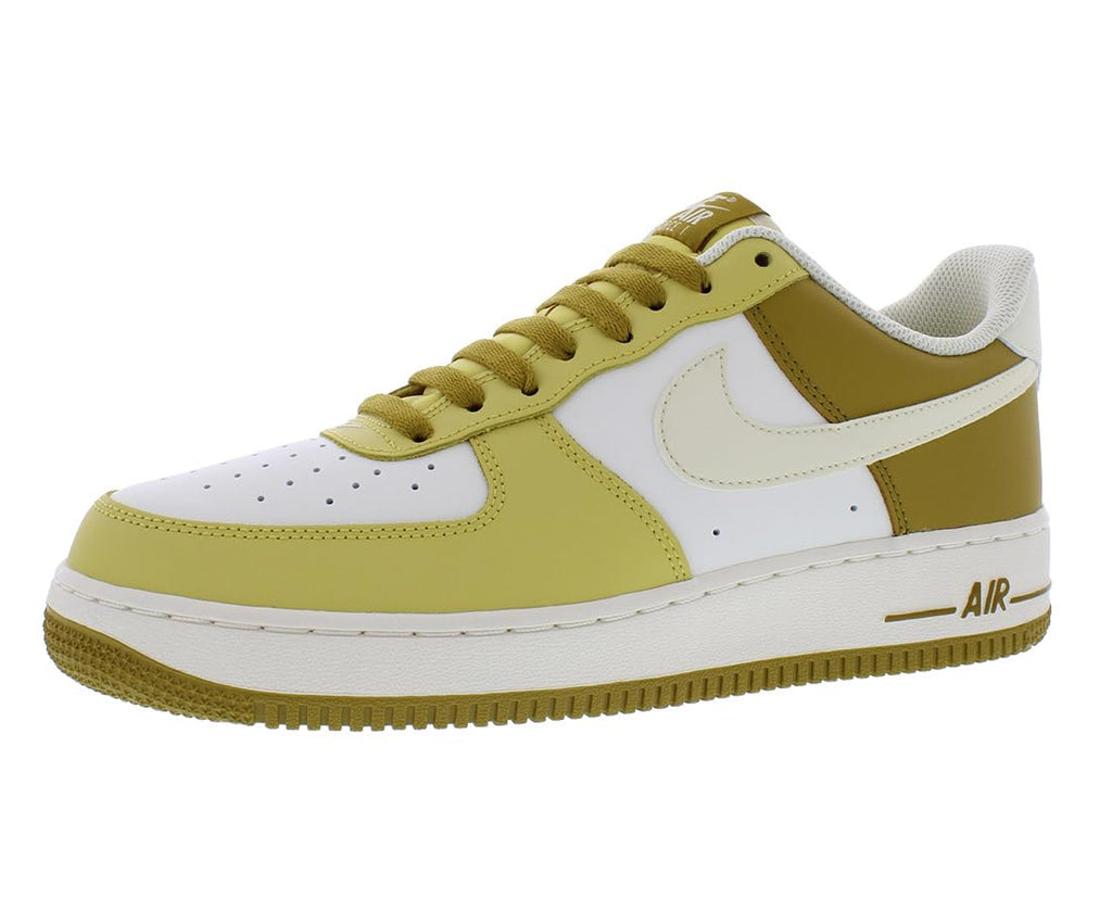 Nike Men's Air Force 1 '07 Sneaker