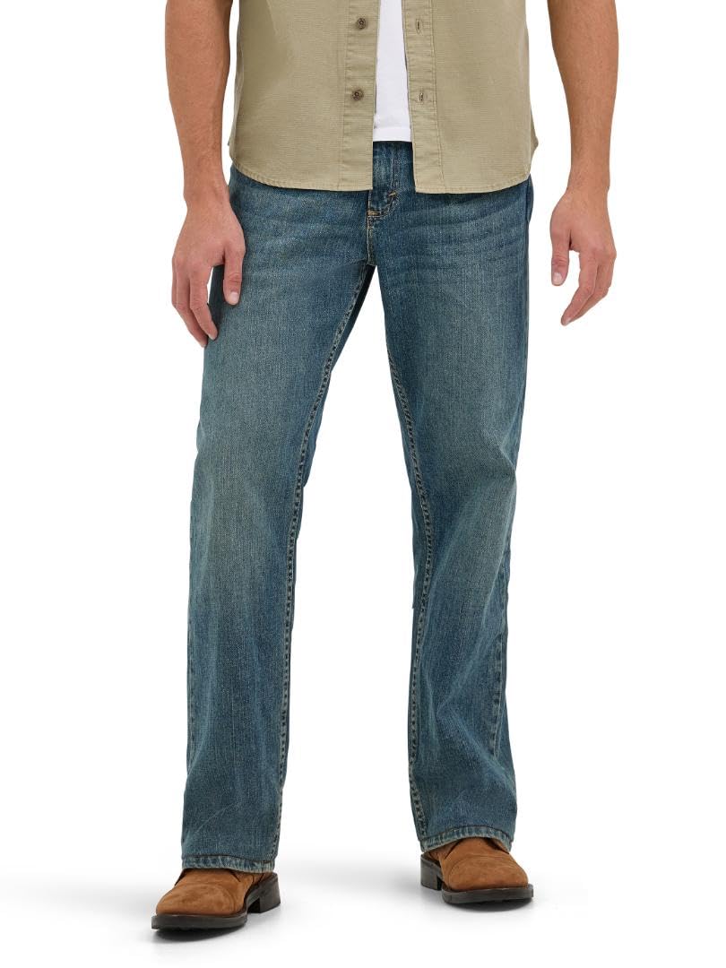Wrangler Mens Men's Free-to-Stretch Relaxed Fit Jean