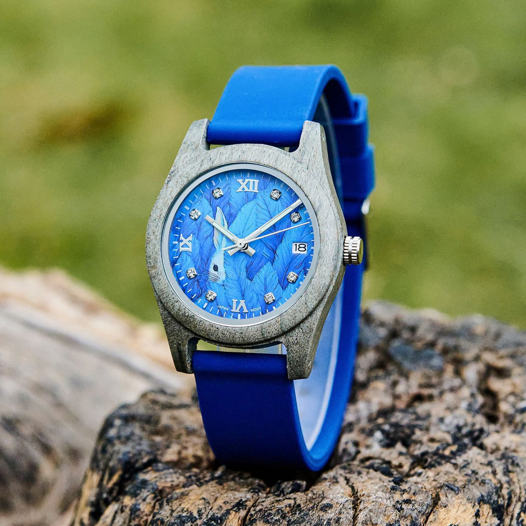 Natural Wood Watch for Women - Lightweight Eco-Friendly Quartz Wristwatch with Minimalist Design Casual Daily Wear