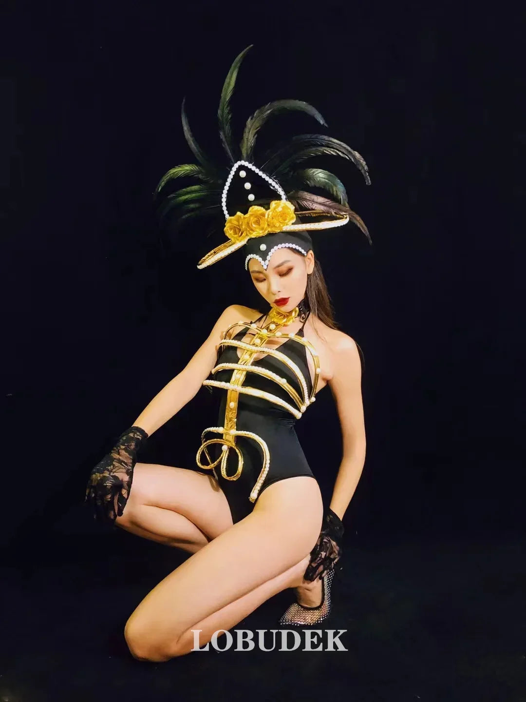 Women's Dai Dance Costume for Stage & Performance
