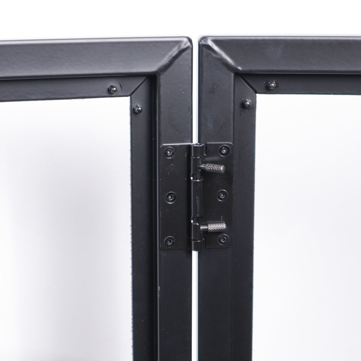 ProX XF-LUNABLK - LUNA DJ Facade 5 Panel Curved with Black White Scrim Kit Black Hardware